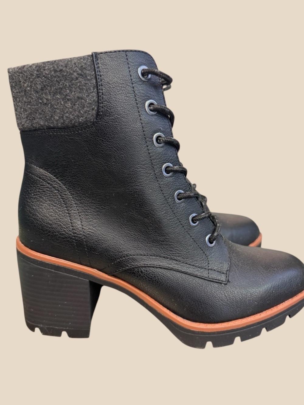 Naturalizer Madalynn Lace-Up Black Chunky Heel Boots - NWOT Women Size 7